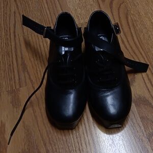 Corr's Irish dance hard shoes size 1 kids